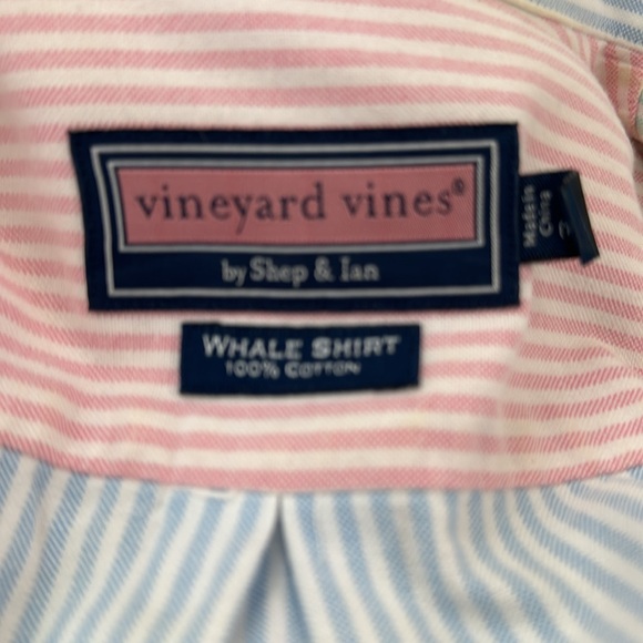 Vineyard vines boys 16-18 large whale shirt button down - Picture 8 of 8